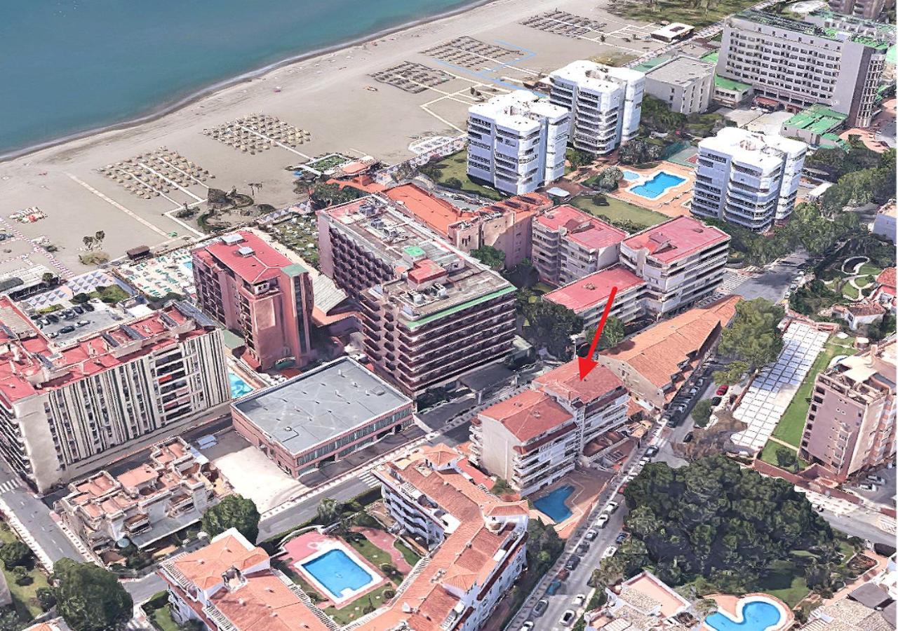 San Antonio - Beach, Pool And Terrace Torremolinos Exteriör bild